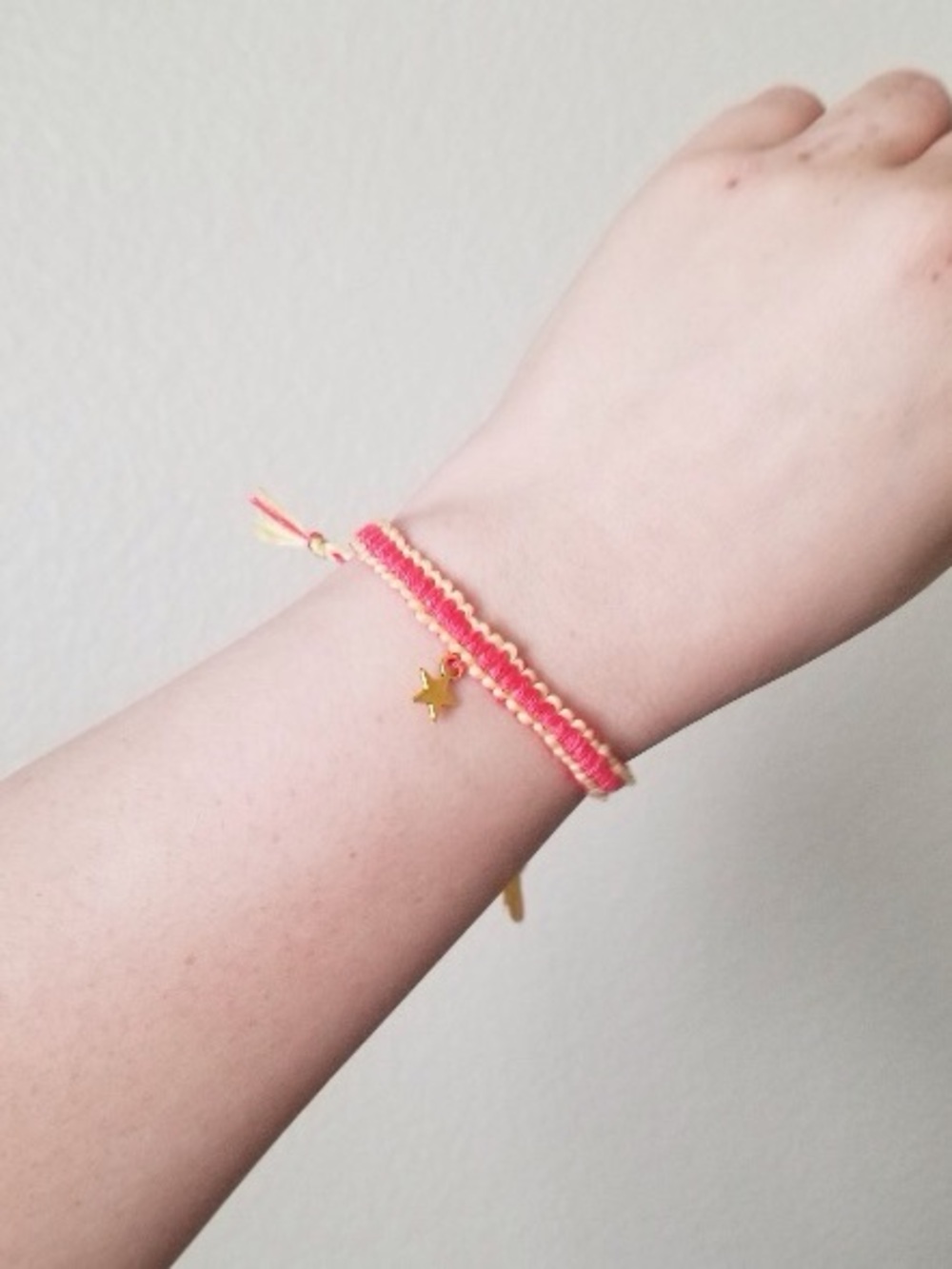 Reversible handmade bracelet with star charm